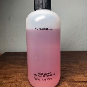 MAC Brush Cleanser
